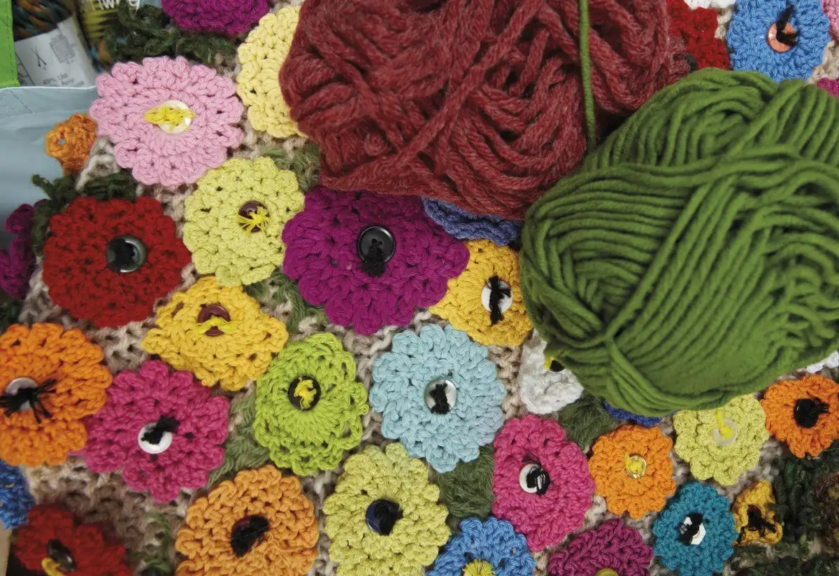 Case Formland yarn-bombing 11 - Clockwork Reklamebureau